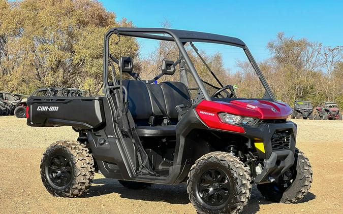 2024 Can-Am® Defender DPS HD9 Fiery Red