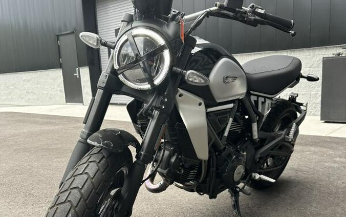 2024 Ducati Scrambler Icon