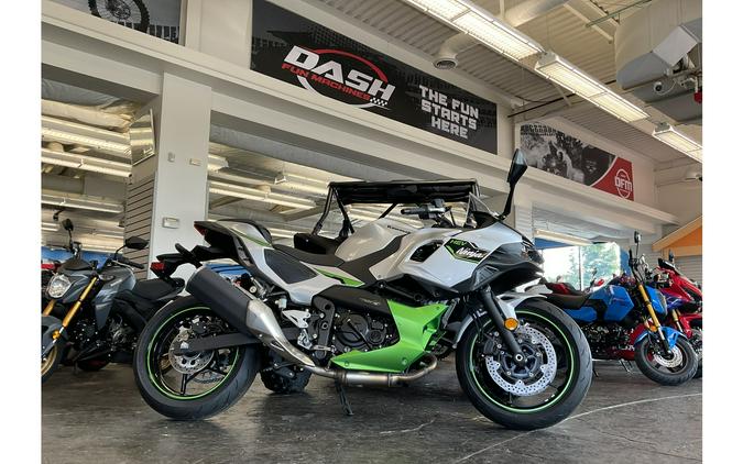 2024 Kawasaki Ninja® 7 Hybrid ABS