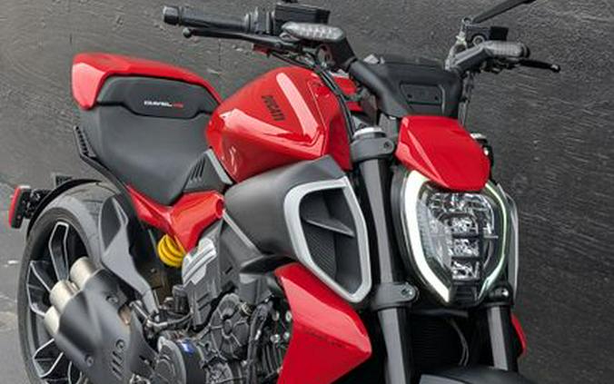 Used 2024 Ducati DIAVEL V4
