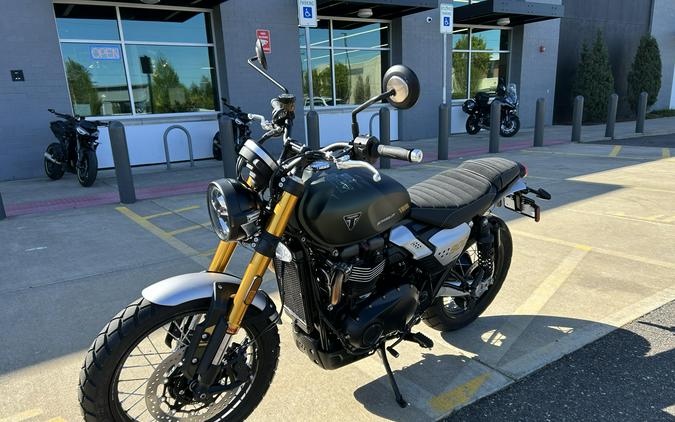2026 Triumph SCRAMBLER 900