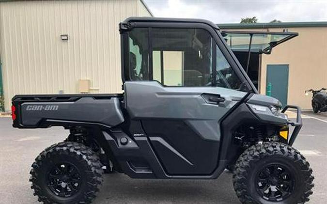 2024 Can-Am Defender Limited