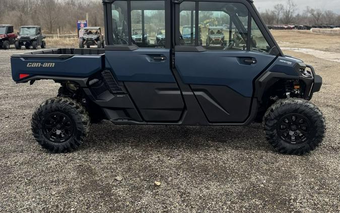 2026 Can-Am Defender MAX XT CAB HD11