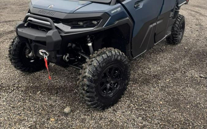 2026 Can-Am Defender MAX XT CAB HD11