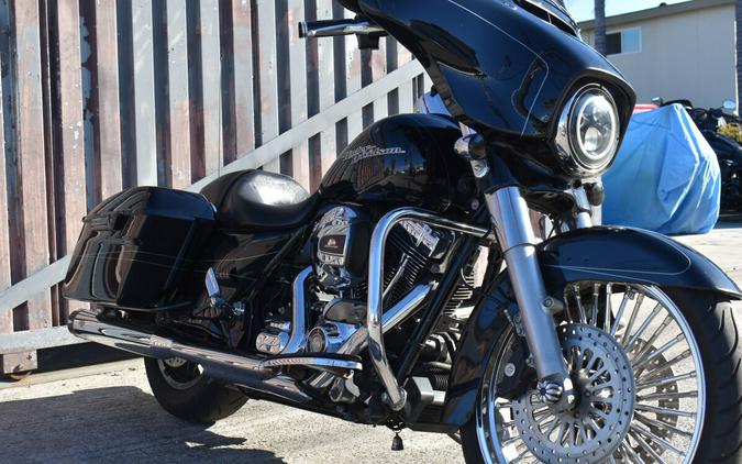 2014 Harley-Davidson® Street Glide® Special FLHXS