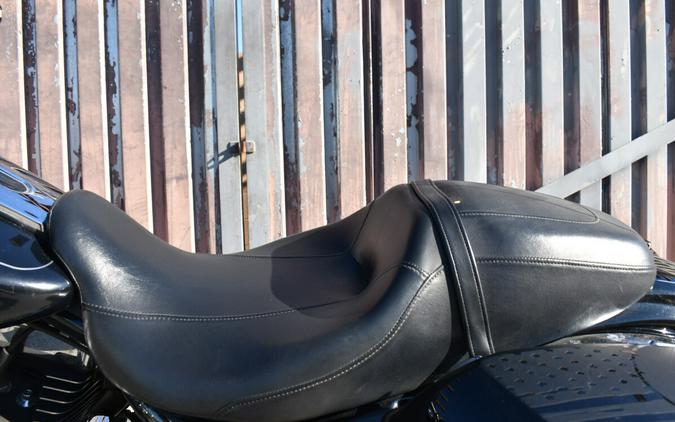 2014 Harley-Davidson® Street Glide® Special FLHXS