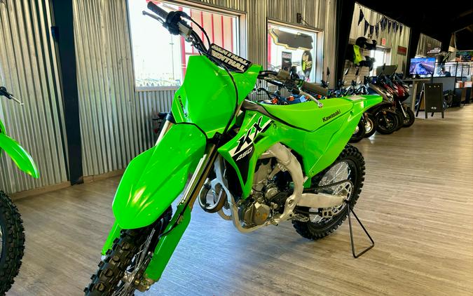 2024 Kawasaki KX450 First Look [9 Fast Facts, Specs, Photos]