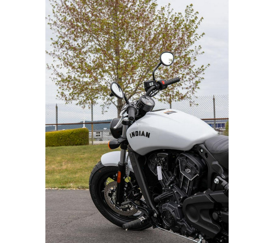 2024 Indian Motorcycle® Scout® Bobber Sixty ABS Ghost White Metallic