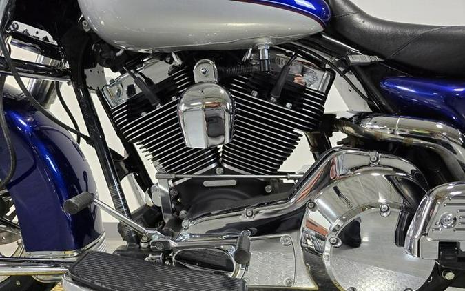 2006 Harley-Davidson® FLHRCI - Road King® Classic