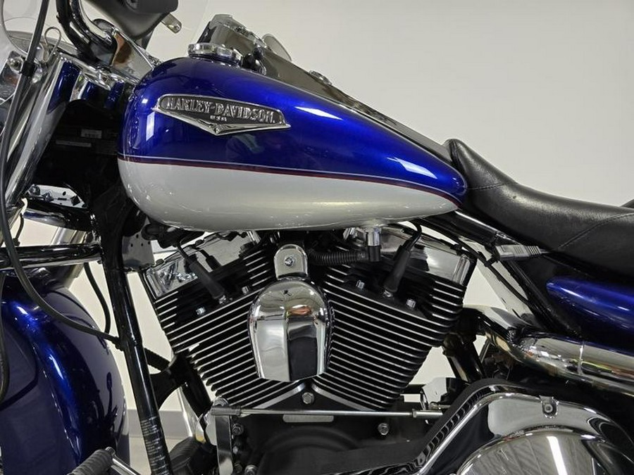 2006 Harley-Davidson® FLHRCI - Road King® Classic