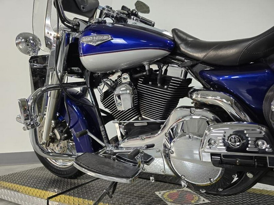 2006 Harley-Davidson® FLHRCI - Road King® Classic