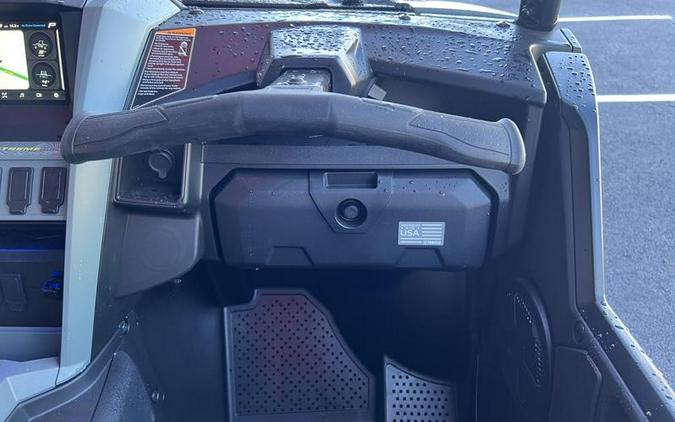 2026 Yamaha Wolverine Rmax2 1000 Xt-R