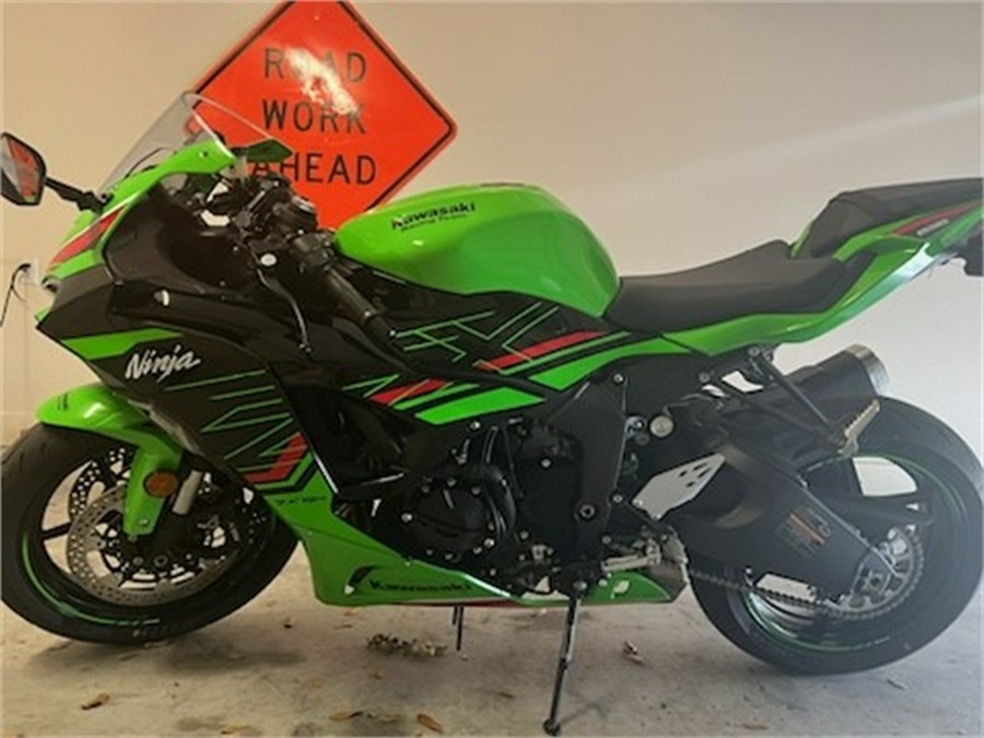 2024 Kawasaki Ninja ZX-6R KRT Edition