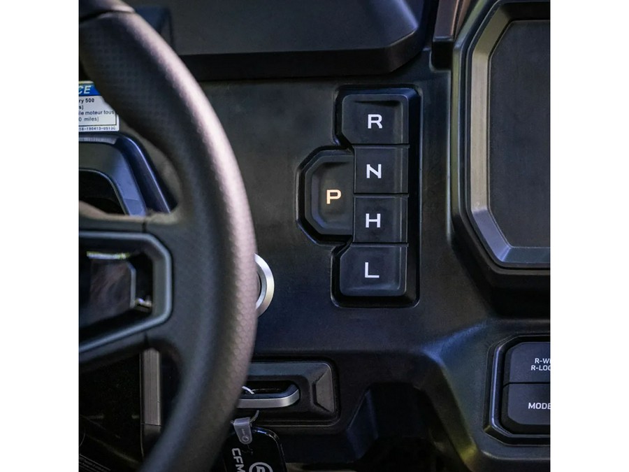 2025 CFMOTO UFORCE U10 Pro