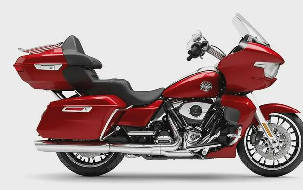 Harley-Davidson® Road Glide Limited 2026 FLTRXL 84670729 BRILLIANT RED W/ PINSTRIPE