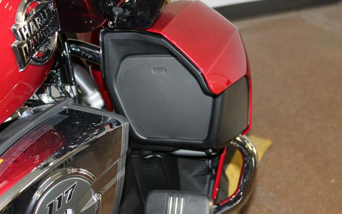 Harley-Davidson® Road Glide Limited 2026 FLTRXL 84670729 BRILLIANT RED W/ PINSTRIPE