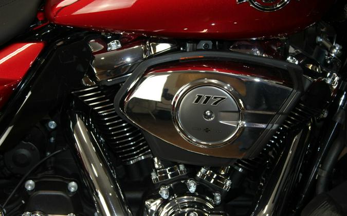 Harley-Davidson® Road Glide Limited 2026 FLTRXL 84670729 BRILLIANT RED W/ PINSTRIPE