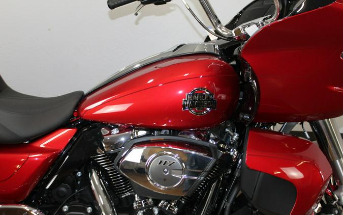 Harley-Davidson® Road Glide Limited 2026 FLTRXL 84670729 BRILLIANT RED W/ PINSTRIPE