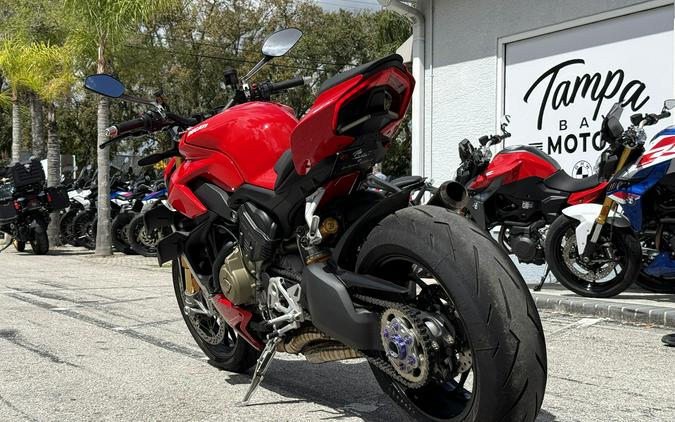 2022 Ducati Streetfighter V4 S