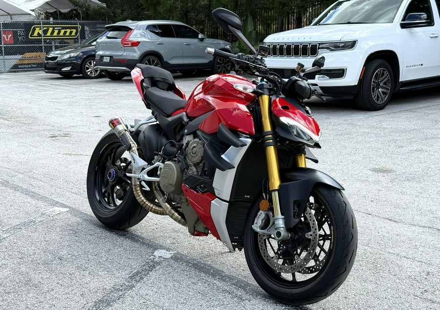 2022 Ducati Streetfighter V4 S
