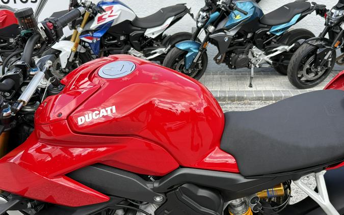 2022 Ducati Streetfighter V4 S