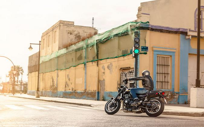 2025 Kawasaki Z900RS ABS