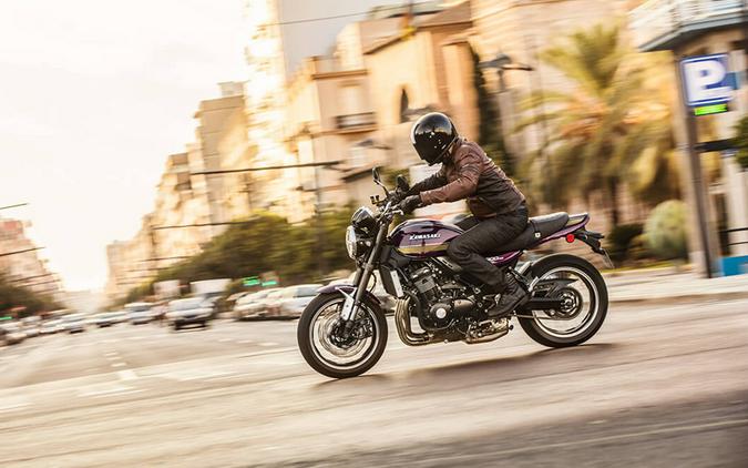 2025 Kawasaki Z900RS ABS