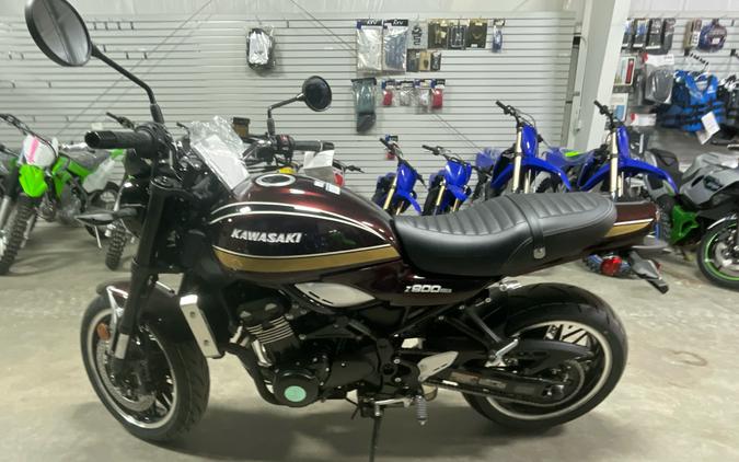 2025 Kawasaki Z900RS ABS