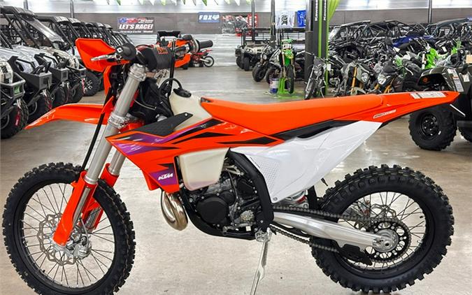 2024 KTM XC 250 W