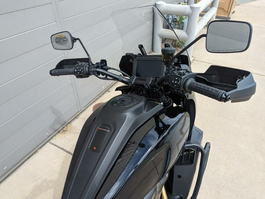 2024 Harley-Davidson Pan America™ 1250 Black