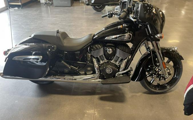 2024 Indian Motorcycle® Chieftain® Black Metallic