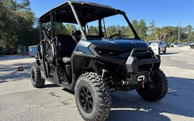 2026 Can-Am® Defender MAX XT HD11 With 10.25 in.display