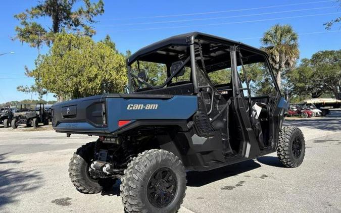 2026 Can-Am® Defender MAX XT HD11 With 10.25 in.display