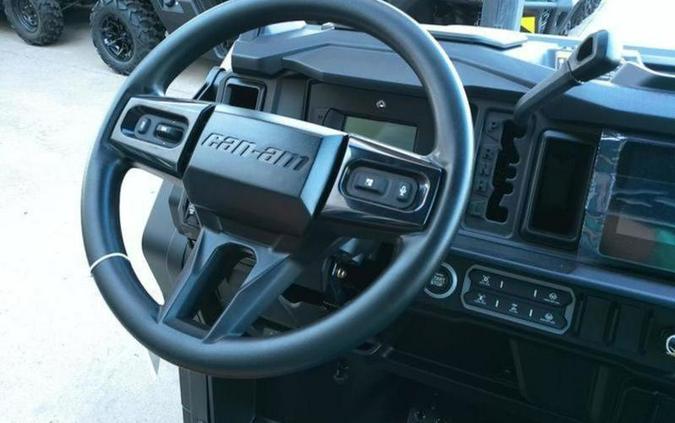 2026 Can-Am® Defender MAX XT HD11 With 10.25 in.display