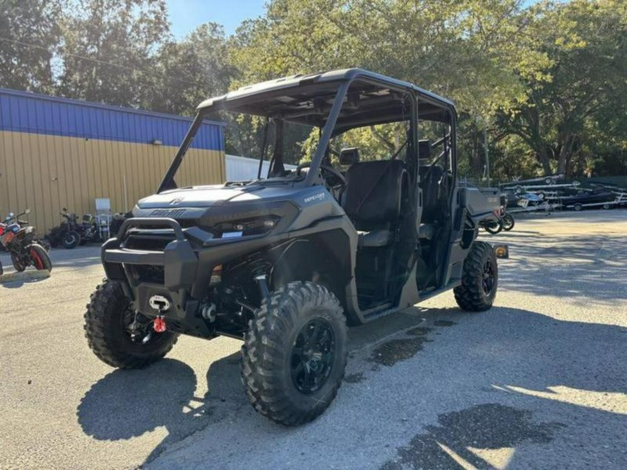 2026 Can-Am® Defender MAX XT HD11 With 10.25 in.display