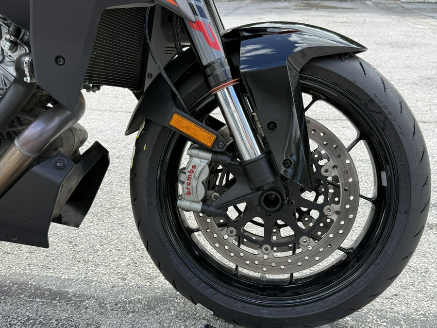 2020 KTM 1290 Super Duke GT