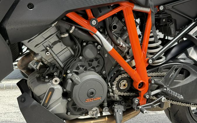 2020 KTM 1290 Super Duke GT