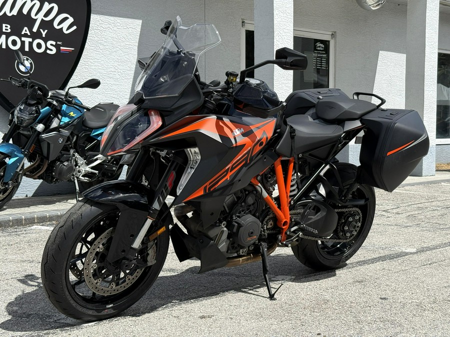 2020 KTM 1290 Super Duke GT