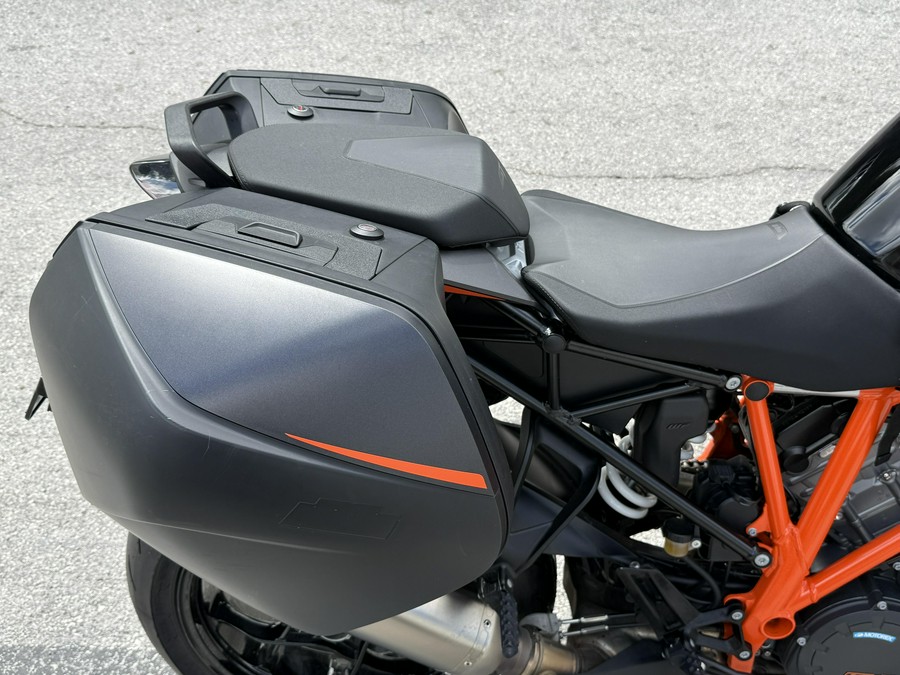 2020 KTM 1290 Super Duke GT