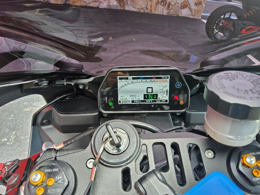 2016 Yamaha YZF-R1S