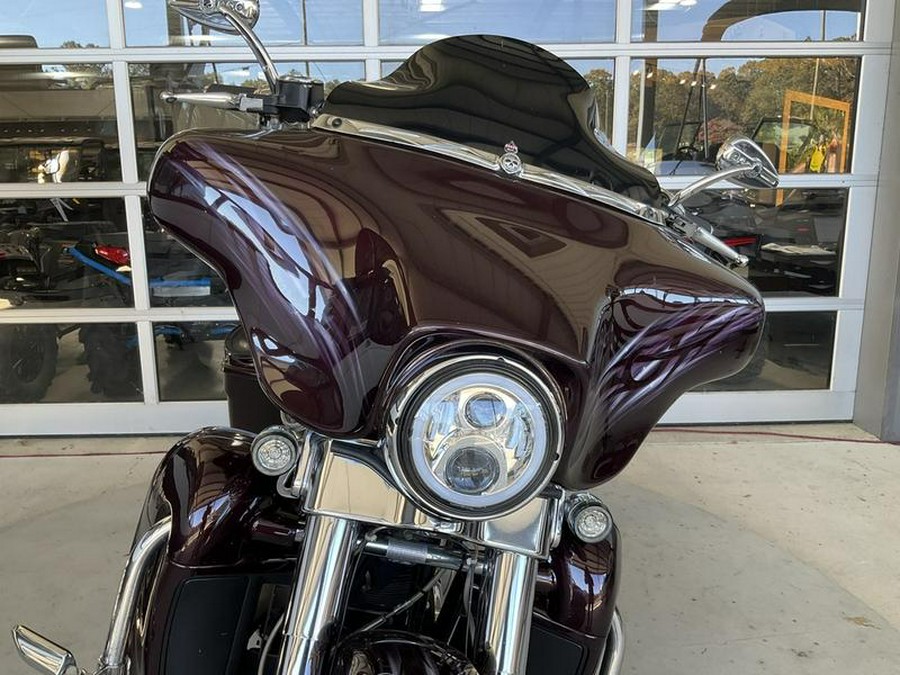 2006 Harley-Davidson® FLHX - Street Glide®