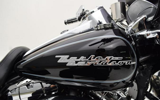 2004 Harley-Davidson® FLHRS