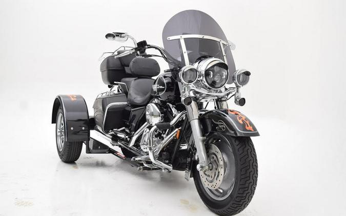 2004 Harley-Davidson® FLHRS