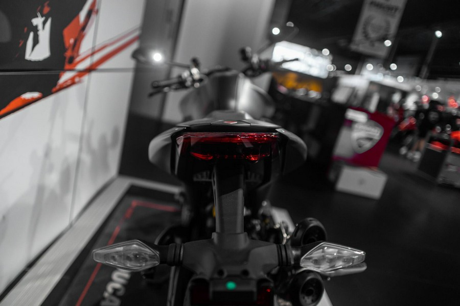 2025 Ducati Monster 937