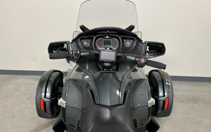 2017 Can-Am Spyder RT SE6 Limited