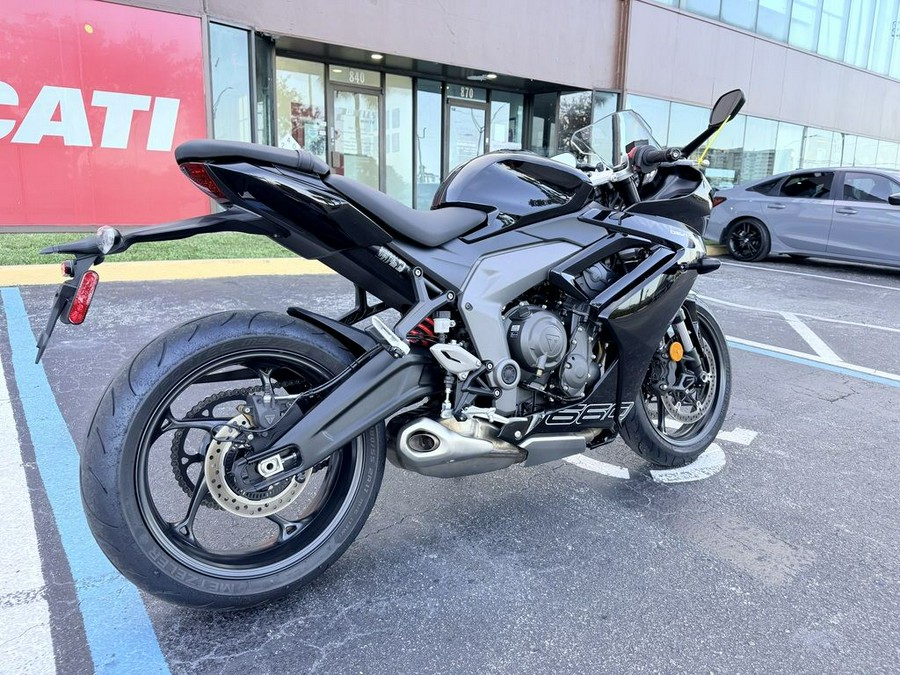 2026 Triumph Daytona 660 Sapphire Black