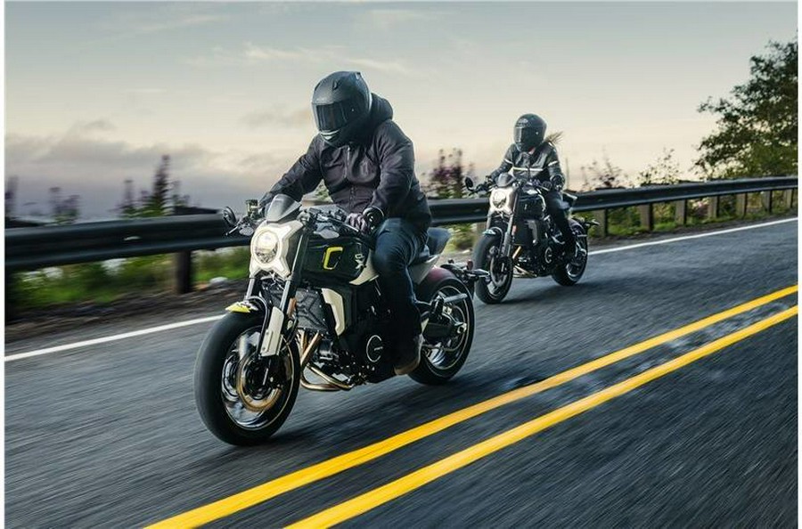 2024 700CL-X Sport - CFMOTO