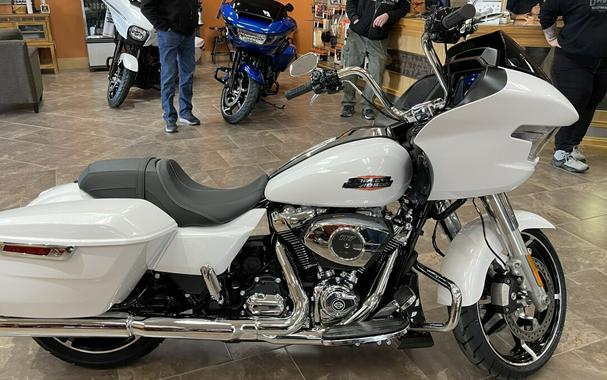 2024 Harley-Davidson Road Glide First Look [14 Fast Facts]