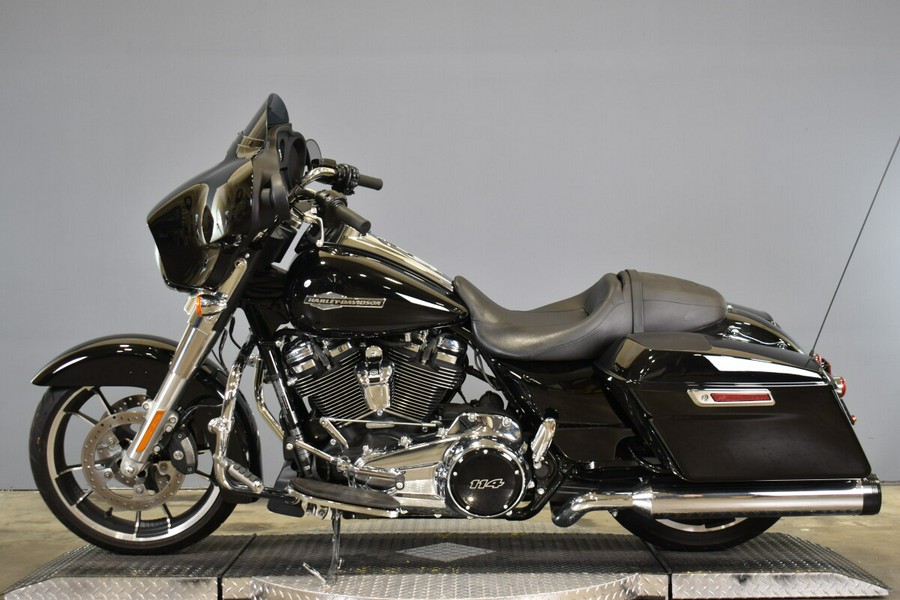 2023 Harley-Davidson Street Glide