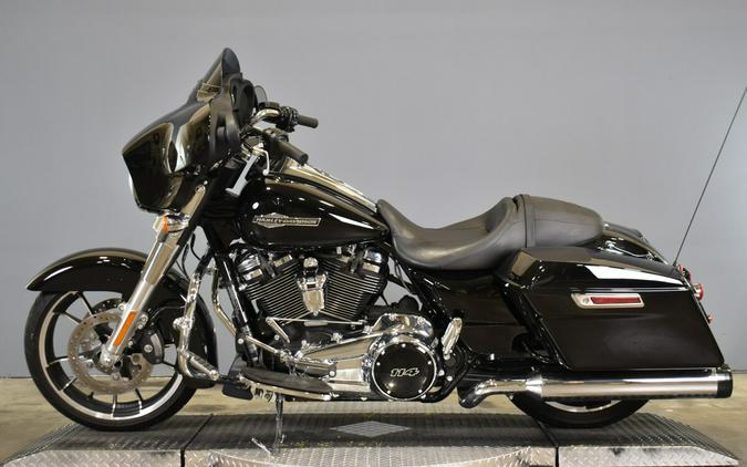 2023 Harley-Davidson Street Glide